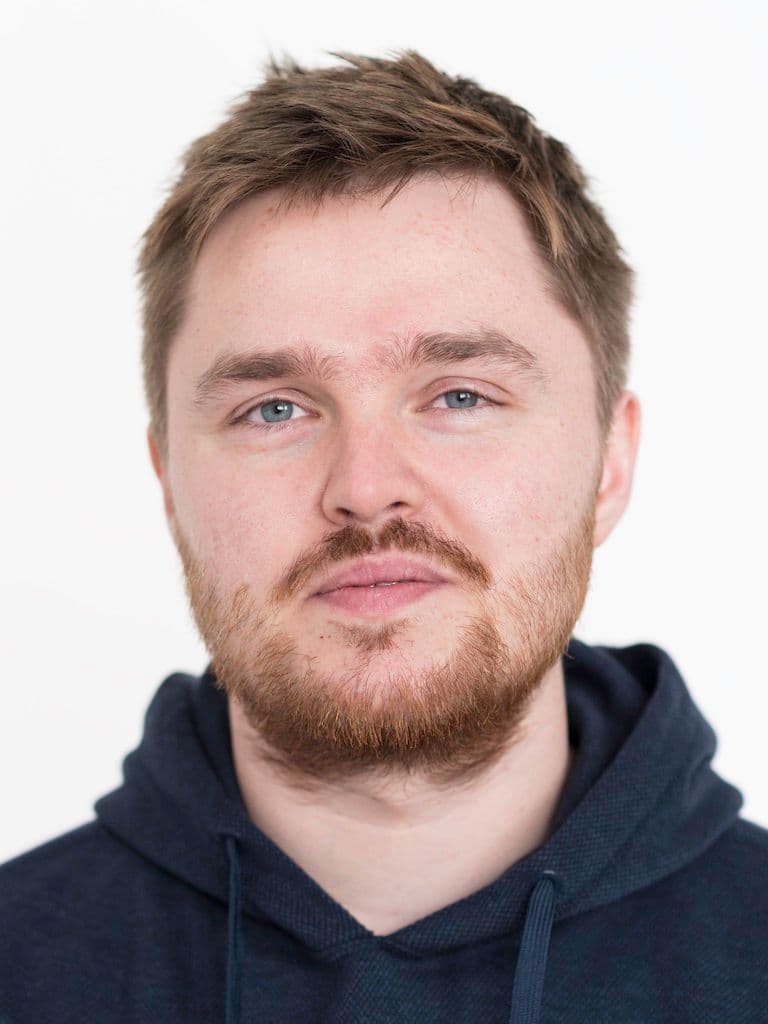 Jörg, arbeitet als Geschäftsführer mit der Spezialisierung Digital Analytics bei Peaks and Pies Jörg, arbeitet als Geschäftsführer mit der Spezialisierung Digital Analytics bei Peaks and Pies